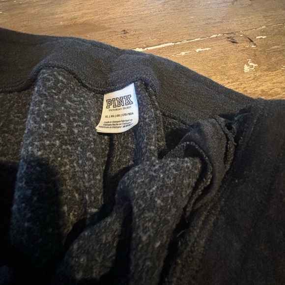 VS PINK Sweatpants - Picture 3 of 3